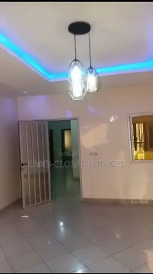 3chbre Appartement dans Ngor à Louer