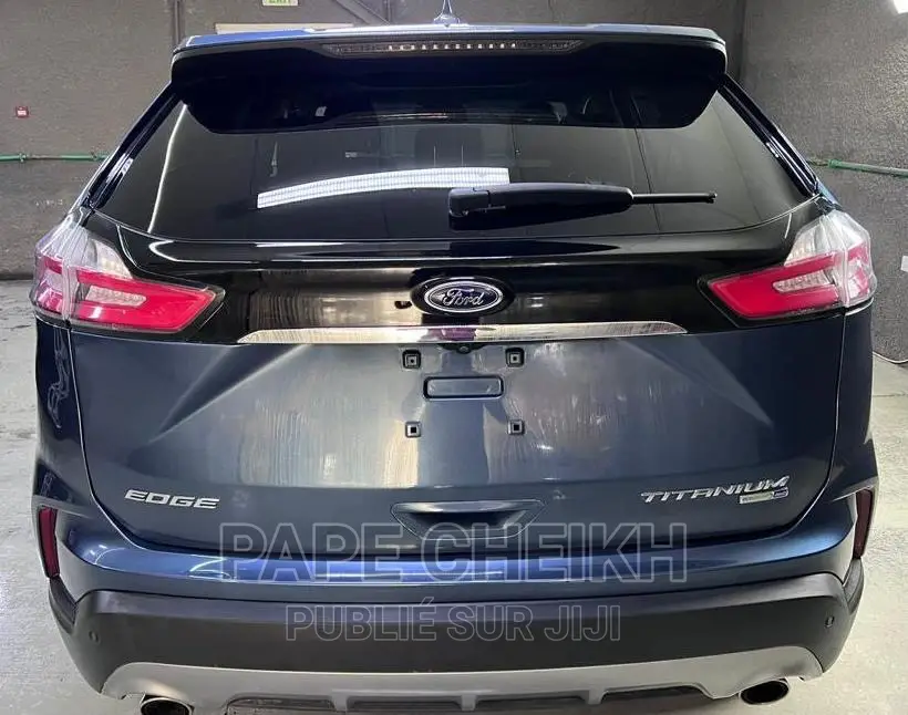 Ford Edge Titanium AWD 2019 Bleu