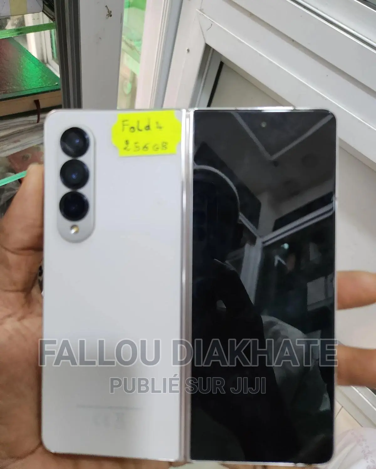 New Samsung Galaxy Z Fold4 256 GB Doré