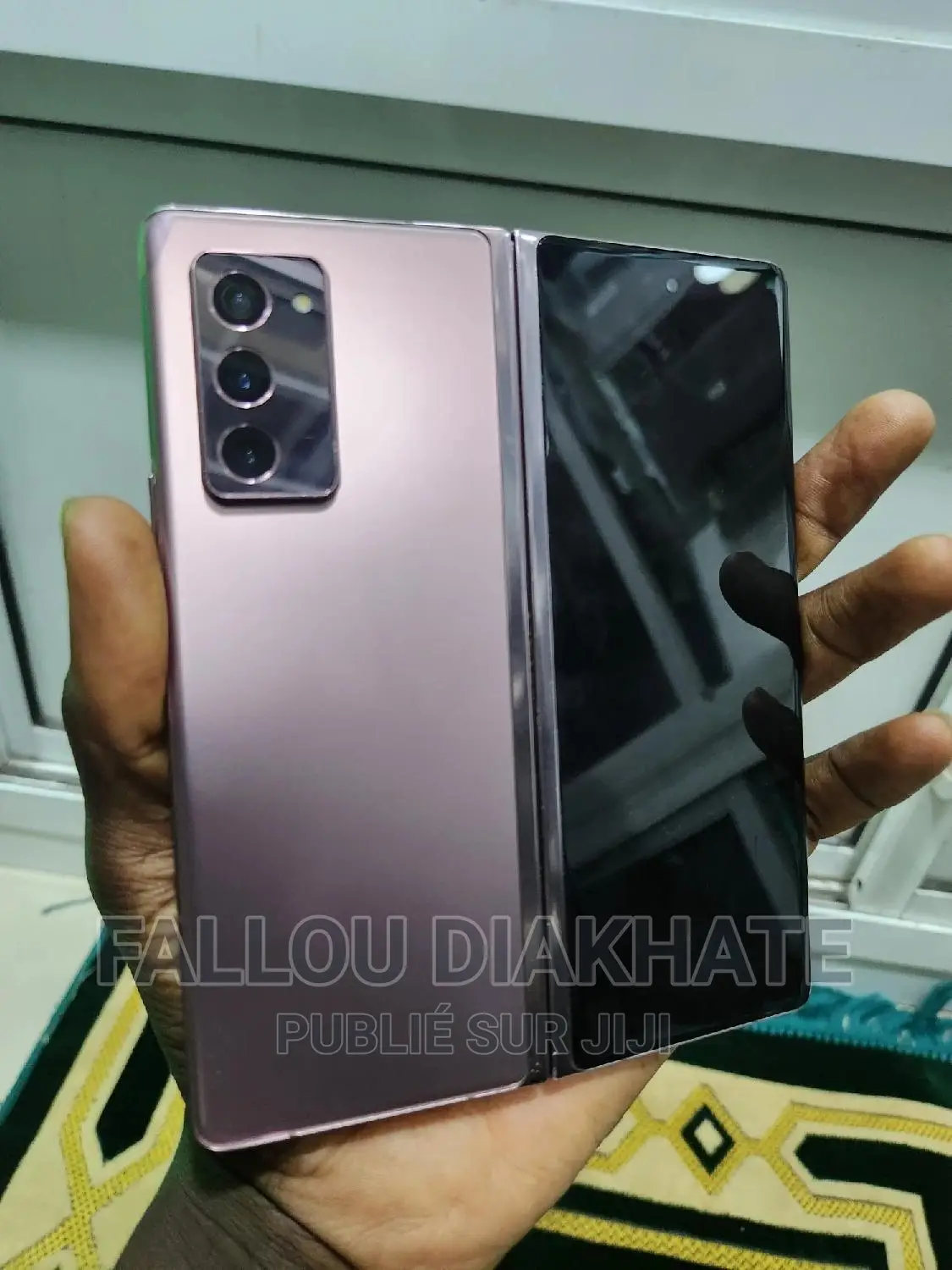 New Samsung Galaxy Z Fold 2 256 GB