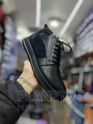 Photo - Chaussures en Cuir