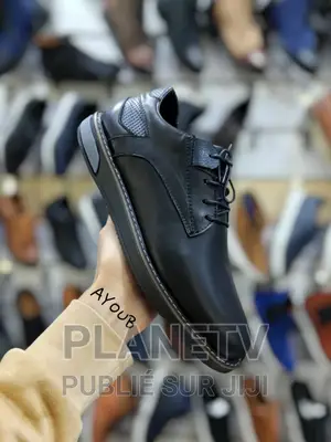 Photo - Chaussures en Cuir Pour Homme