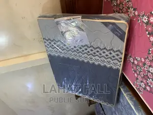 Photo - Matelas 2 Places Disponible