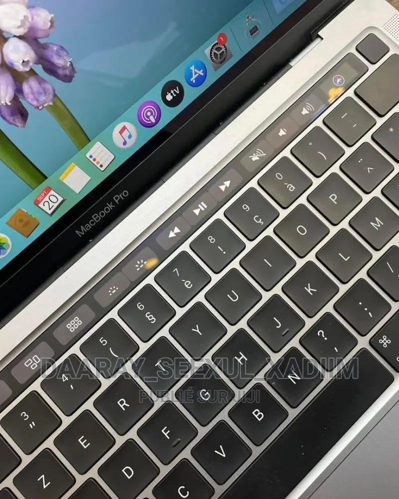 Ordinateur Portable Apple MacBook Pro 2020 8GB Intel Core I5 SSD 512GB