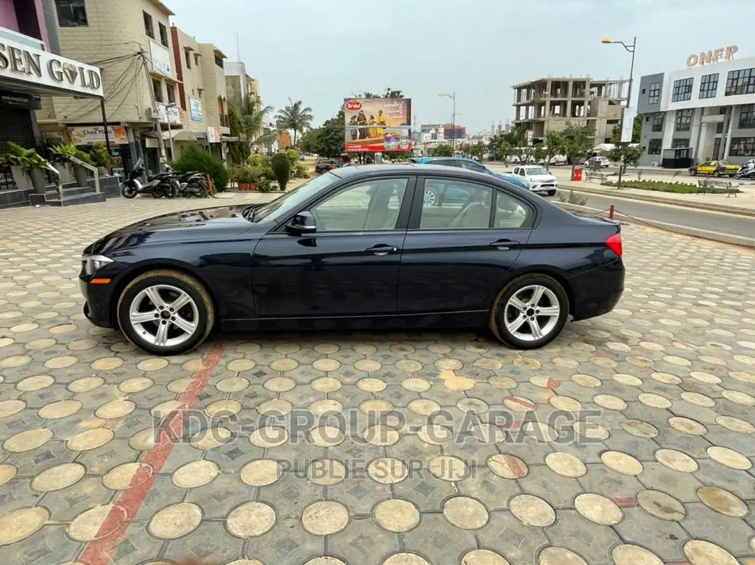 BMW 318i 2014 Noir