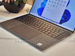 Ordinateur Portable Dell Precision 5570 32GB Intel Core I7 SSD 1T