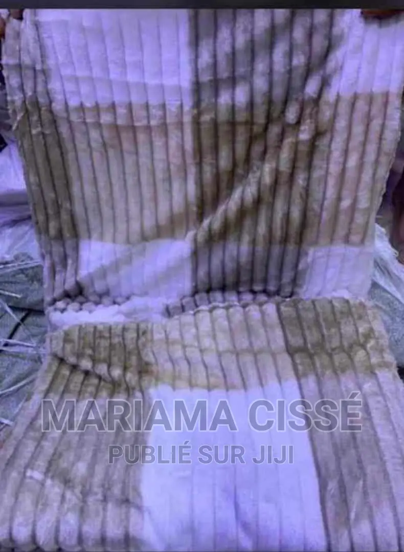 Drap Doux Sur Le Corps