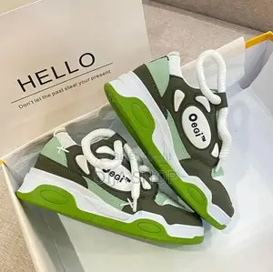 Photo - OGYI Pour Femme Disponible