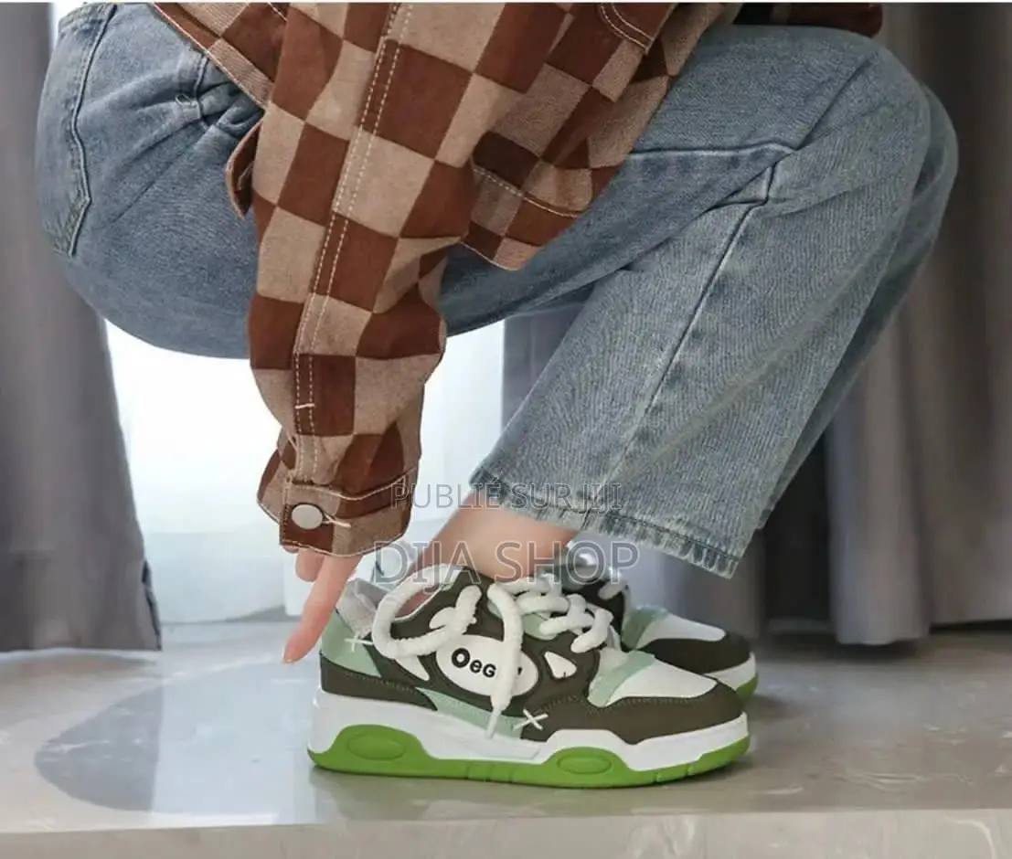 OGYI Pour Femme Disponible