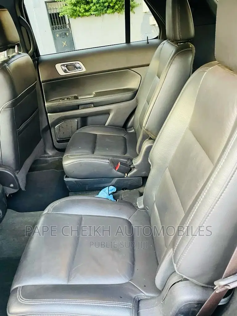 Ford Explorer 2015 Noir