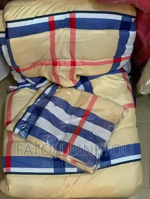 Photo - Couette Remplie Drap Et Taies d'Oreiller