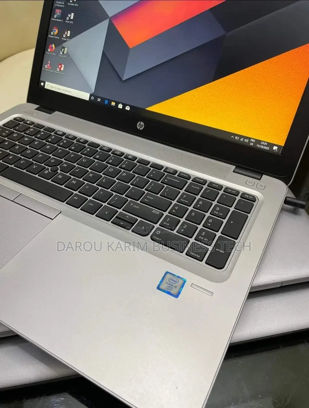 New HP EliteBook 840 G3 8GB Intel Core I5 SSHD+SSD 256GB