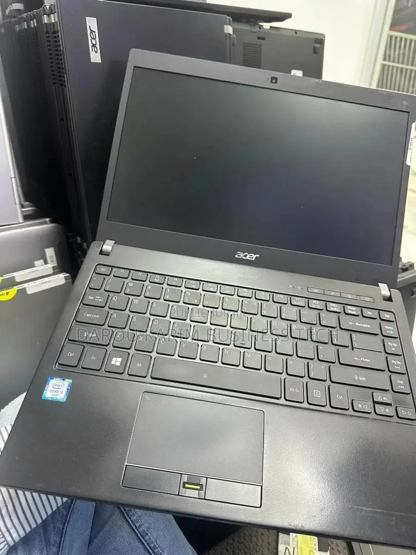 New Acer Aspire 10E Switch SW3 013 8GB Intel Core I5 HDD 500GB
