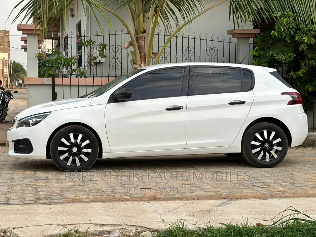PEUGEOT 308 2018 Blanc