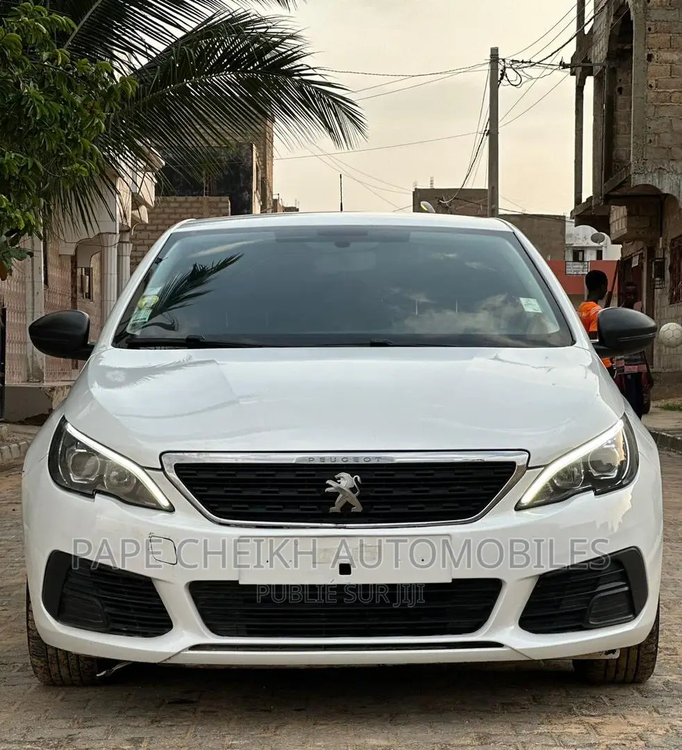 PEUGEOT 308 2018 Blanc