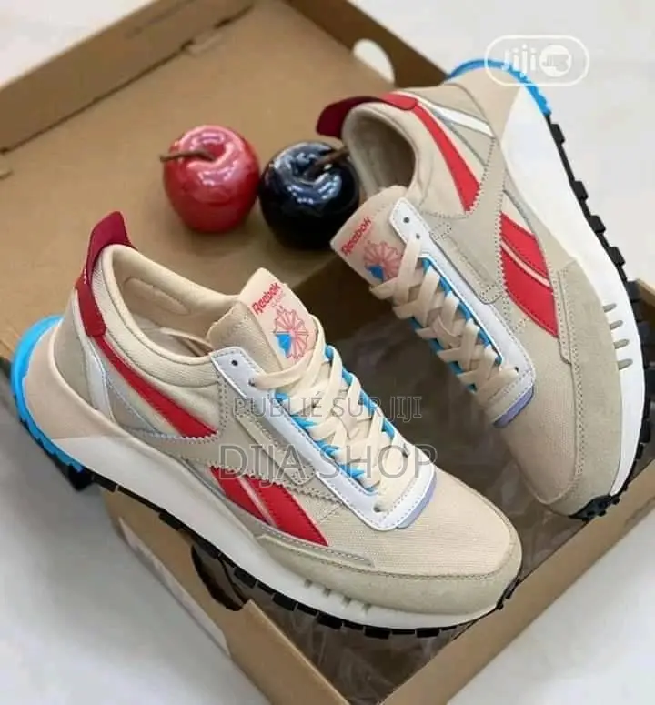 Original Reebok Leather Disponible