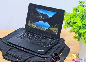 Photo - Ordinateur Portable Lenovo Yoga 11e 4GB Intel Core 2 Duo HDD 500GB