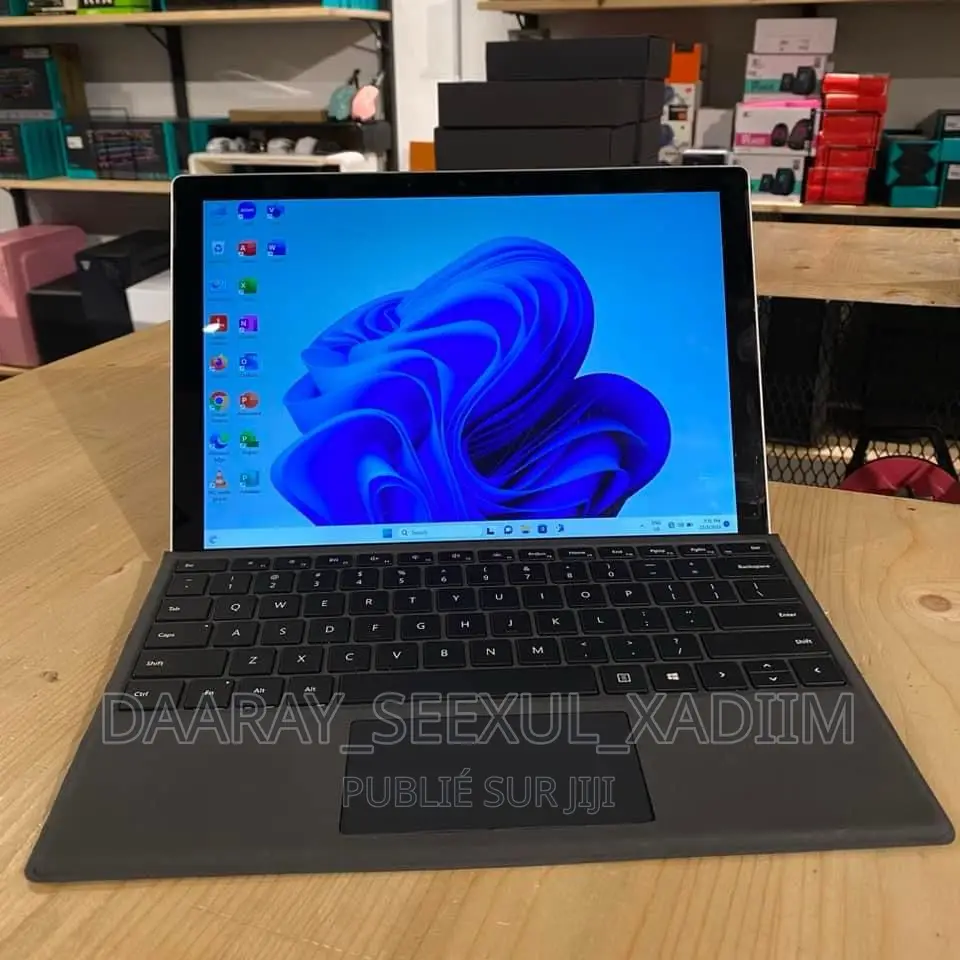 New Microsoft Surface Pro 7 16GB Intel Core I7 SSD 512GB