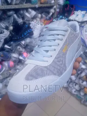 Chaussures Unisexe Disponible