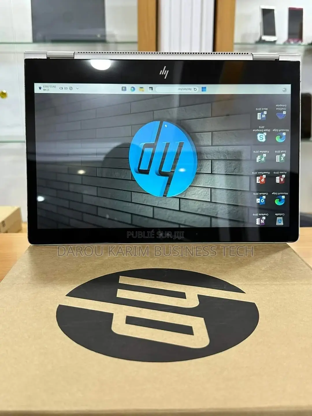 New Ordinateur portable HP EliteBook 1030 8GB Intel Core i5 SSD 256GB