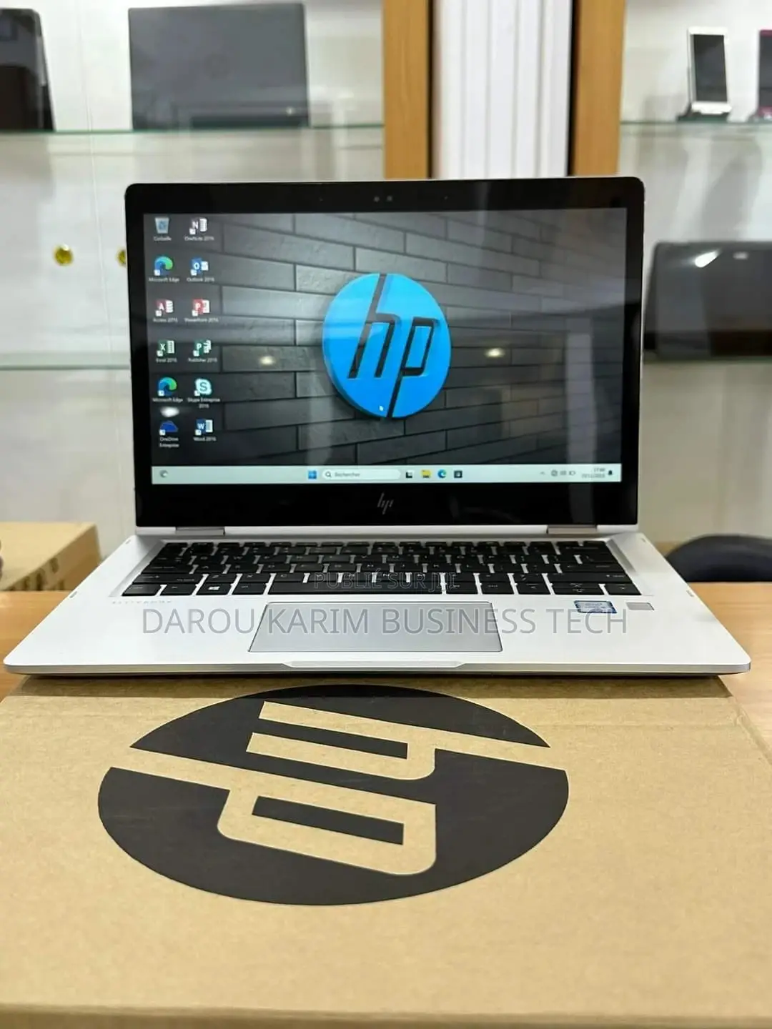 New Ordinateur portable HP EliteBook 1030 8GB Intel Core i5 SSD 256GB