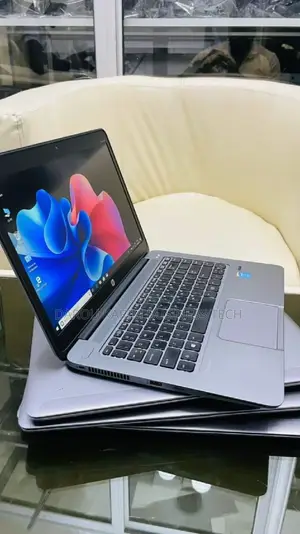 New HP EliteBook Folio 1040 G2 8GB Intel Core i5 SSD 256GB