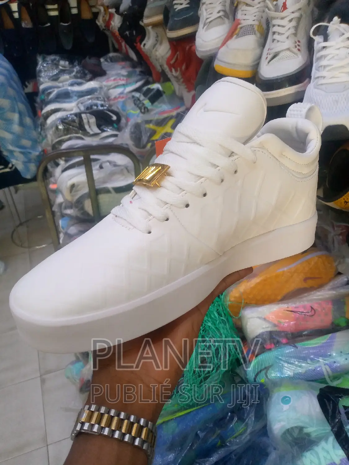 Chaussures Très Jolie Disponible