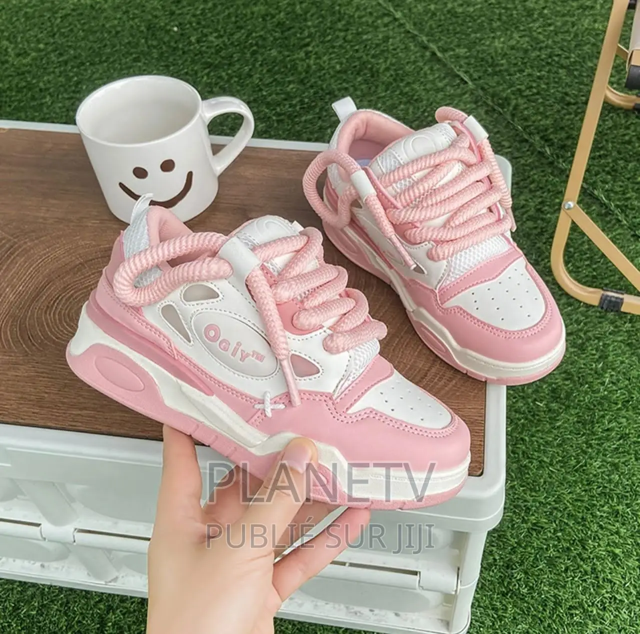 Chaussures Unisexe Disponible