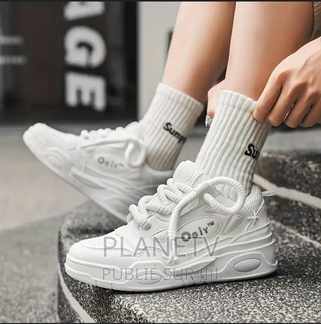 Chaussures Unisexe Disponible