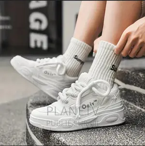 Chaussures Unisexe Disponible