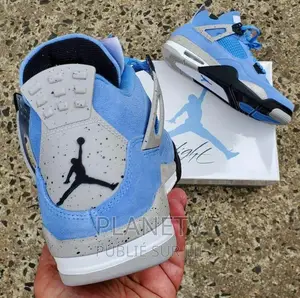 Chaussures Très Jolie Disponible