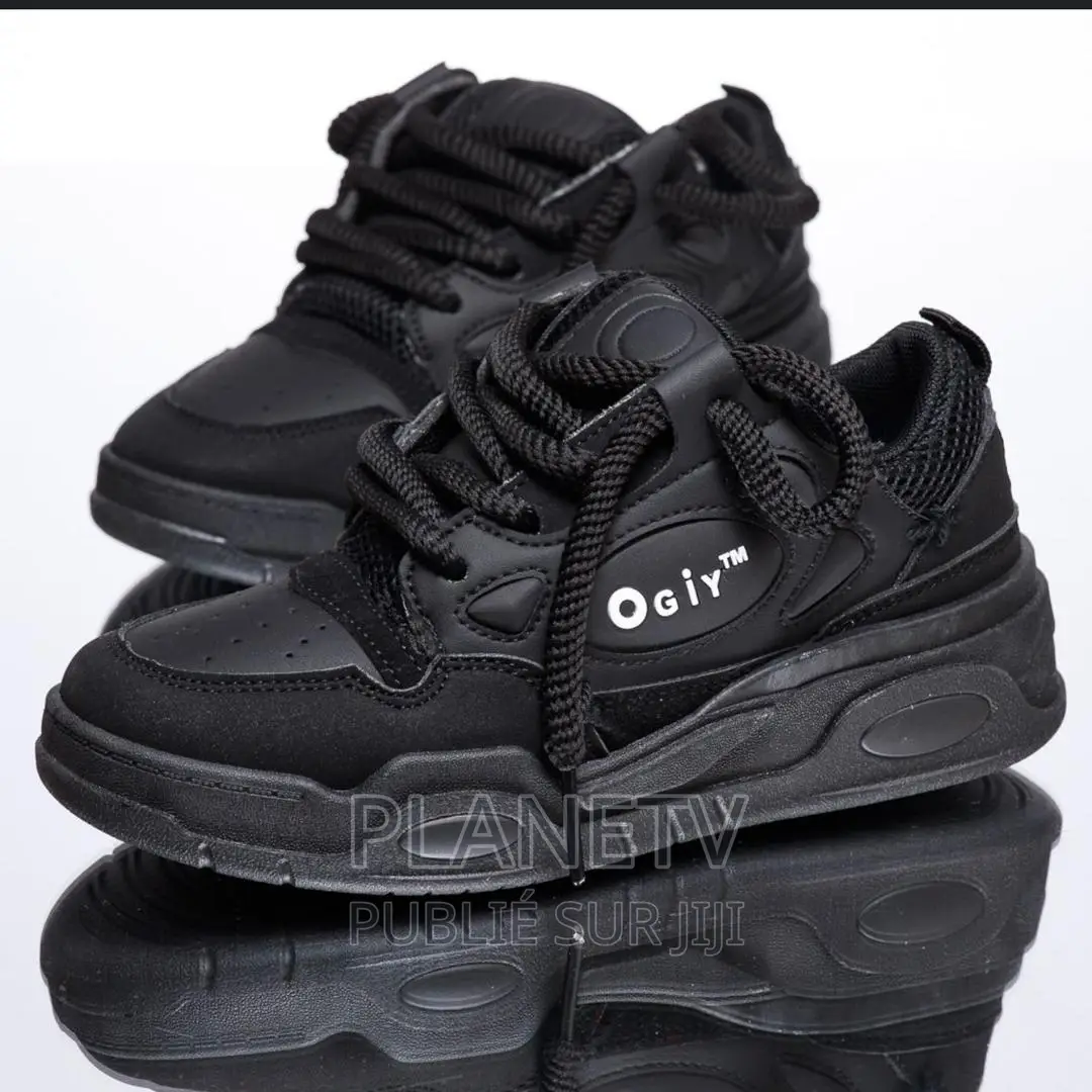 Chaussures Très Jolie Disponible