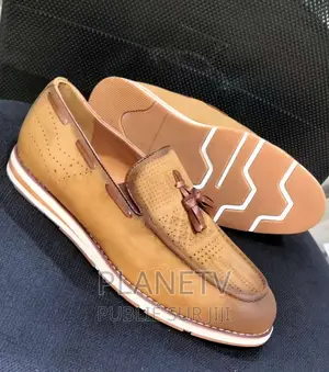 Chaussures Très Jolie Disponible