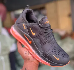 Chaussures Très Jolie Disponible