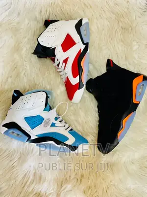 Chaussures Basket Disponible