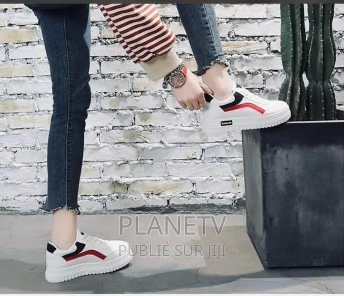 Chaussures Très Jolie Disponible