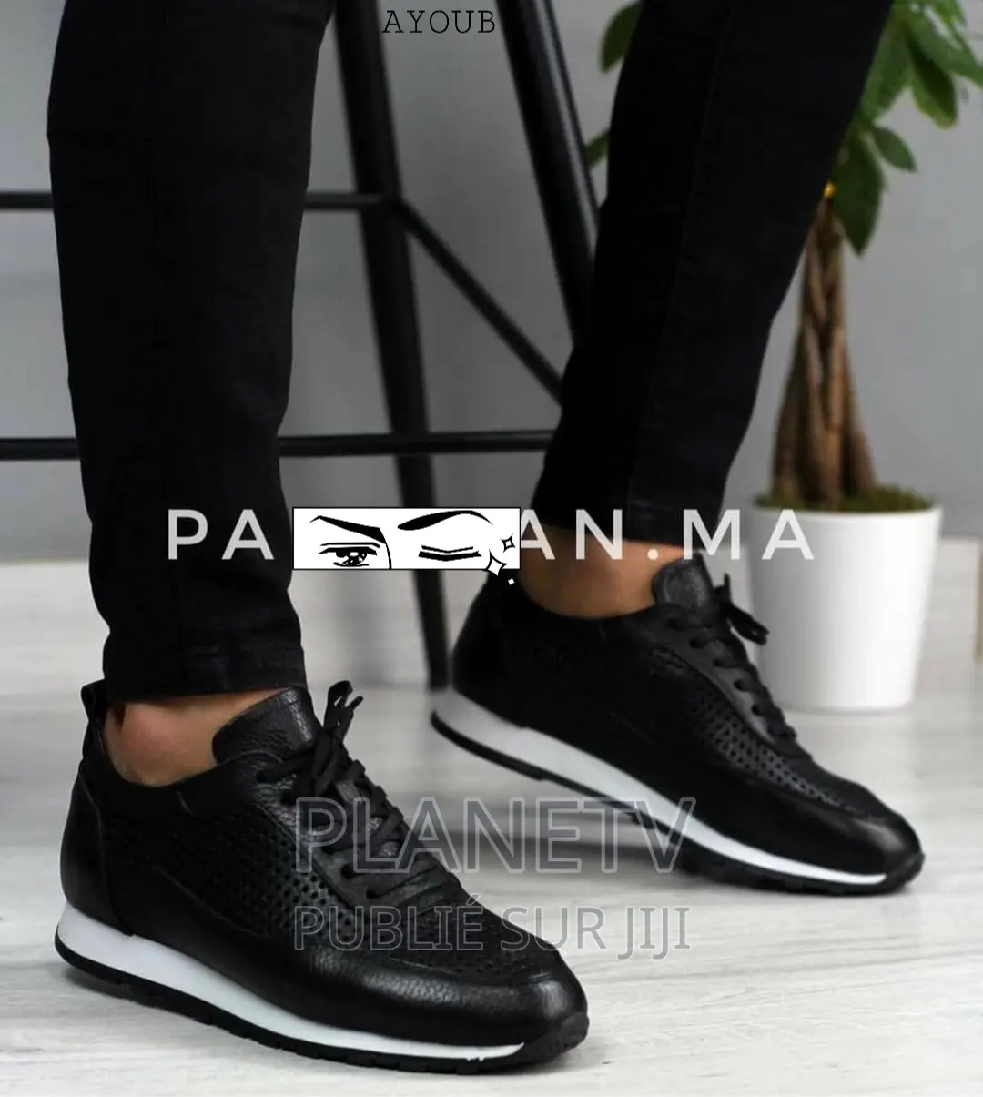 Chaussures Très Jolie Par Commande