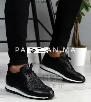 Chaussures Très Jolie Par Commande