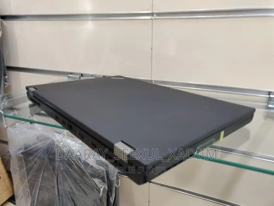 Ordinateur Portable Lenovo ThinkPad P50 16GB Intel Core I7 SSD 512GB