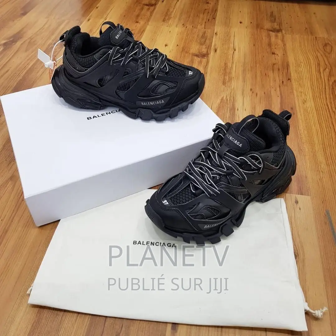 Original Balenciaga Tatrac Disponible