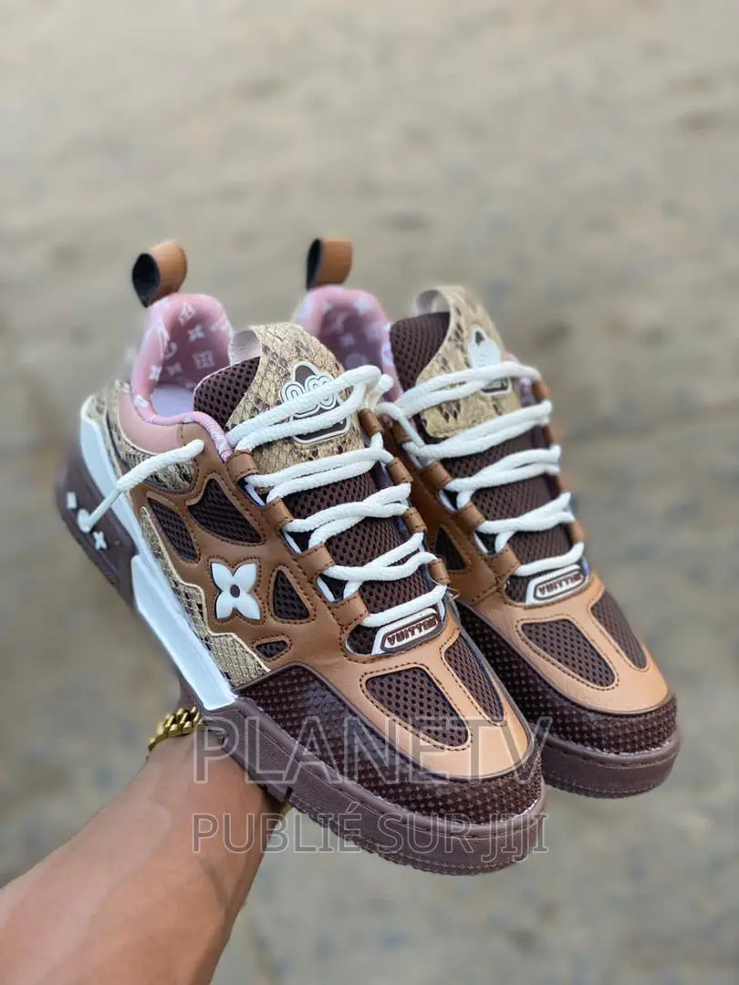 Chaussures Louis Vuitton Disponible