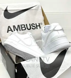 Chaussures Nike Très Jolie Disponible