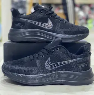 Chaussures Très Jolie Disponible