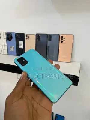 Photo - Samsung Galaxy A51 128 GB Bleu