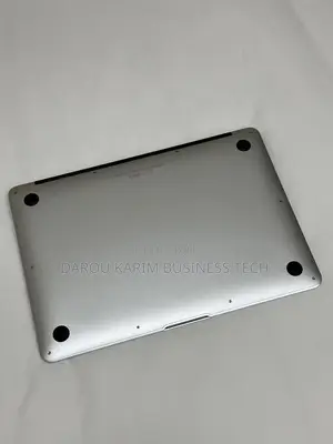 New Apple MacBook Air 2015 8GB Intel Core I5 SSD 256GB