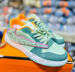 Chaussures Très Jolie Disponible