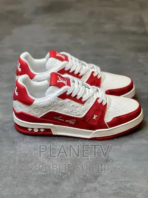 Chaussures Louis Vuitton Disponible