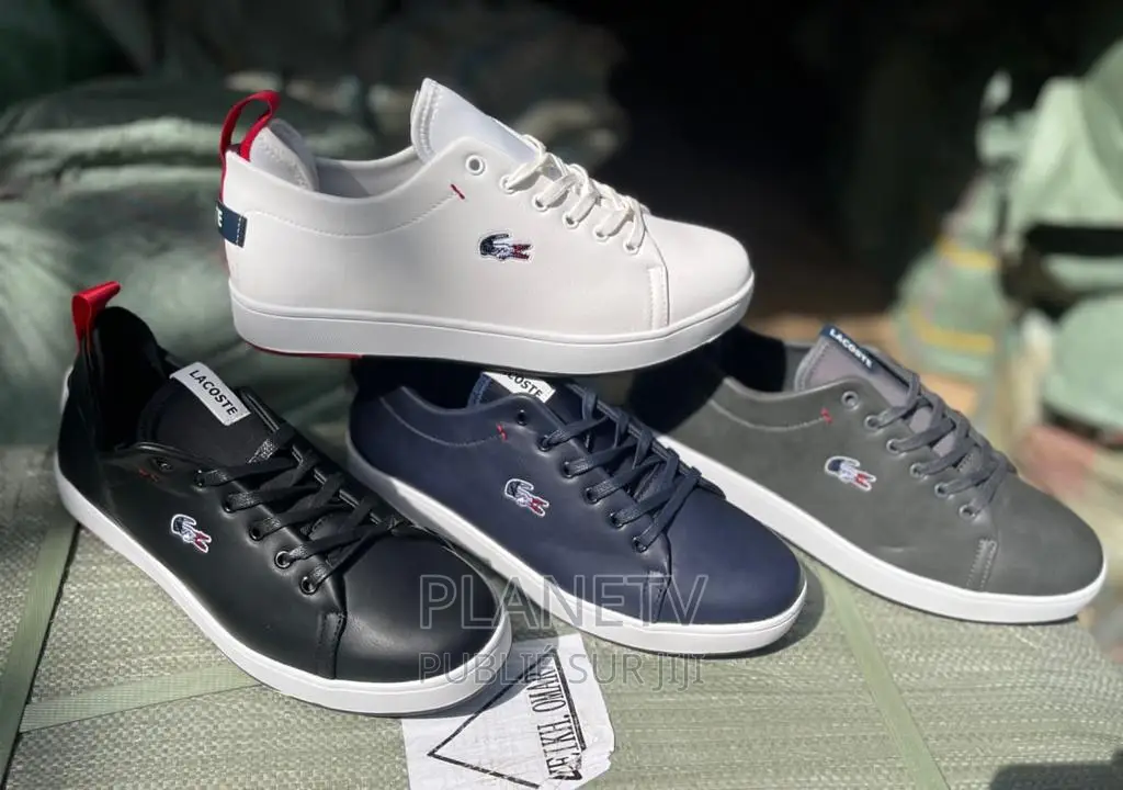 Chaussures Lacoste Disponible