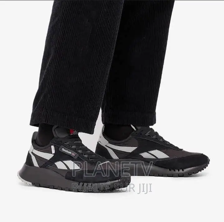 Chaussures Très Jolie Disponible