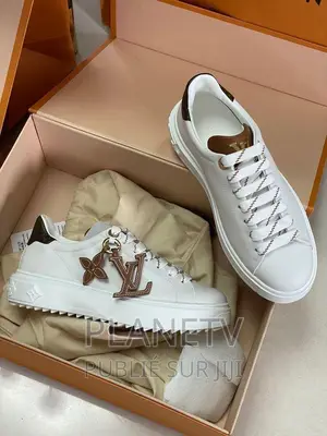 Louis Vuitton Disponible